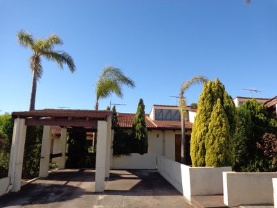 4 / 4 Thelma Street, Como