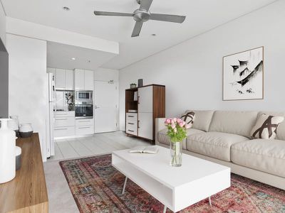 1085 / 16 Hamilton Place, Bowen Hills