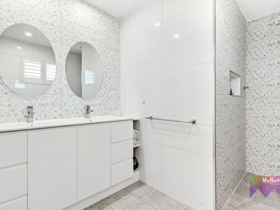 3 Bedford Place, Mornington