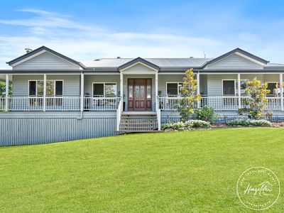 27 Jordana Place, Glass House Mountains
