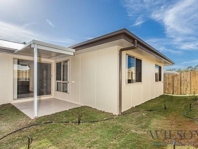 2 / 87 Greens road, Griffin
