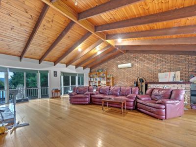 220 Nineteenth Avenue, Eden Park