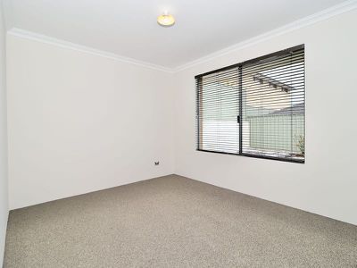 22 Searchers Crescent , Baldivis