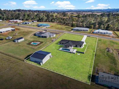 50-52 Pathfinder Road, Woodhill