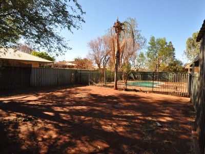 9 Kurrawan Way, Newman