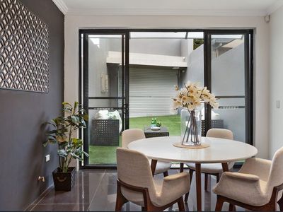 85 Railway Parade, Erskineville