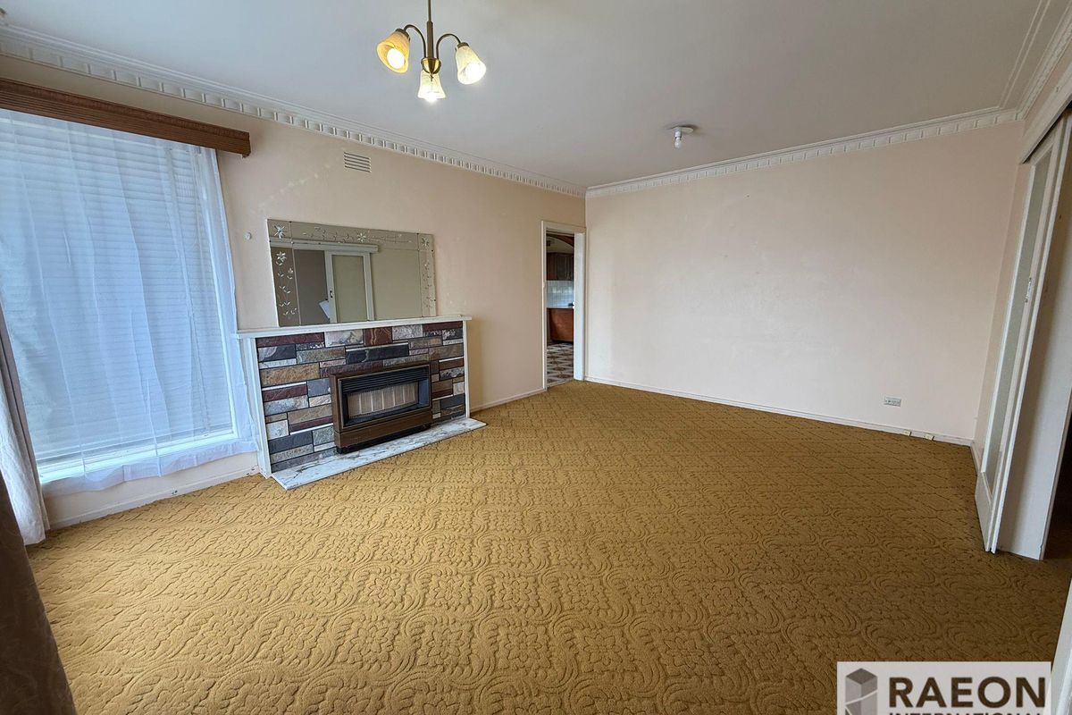 28 Lincoln Drive, Bulleen