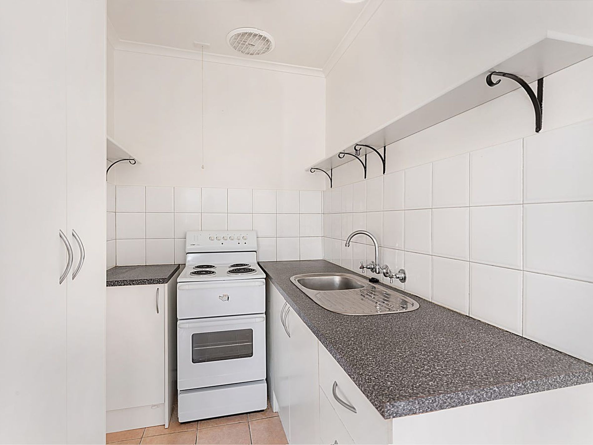 2/40 Edgar Street, Glen Iris