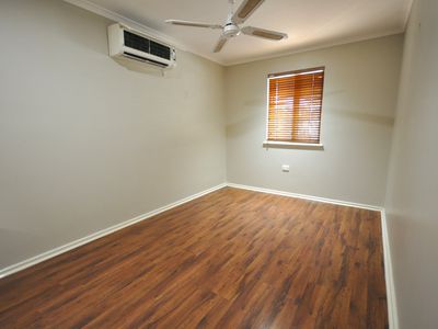 25 Etrema Loop, South Hedland