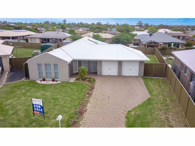 13 Thornett Place, Dubbo