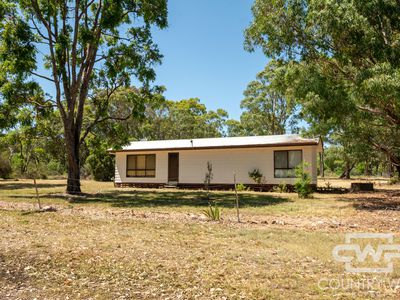 3 Clifford Avenue, Emmaville