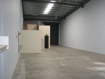 Unit 3 / 3/23 Durgadin Drive, Albion Park Rail