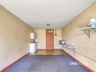 2 / 5 Fegen Street, Huskisson