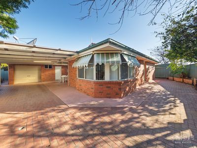 4 ROSEMONT COURT, Wodonga