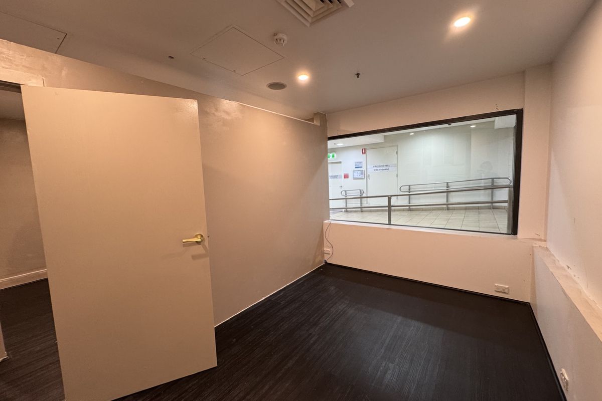 Shop 8 / 38-60 Croydon Street, Cronulla