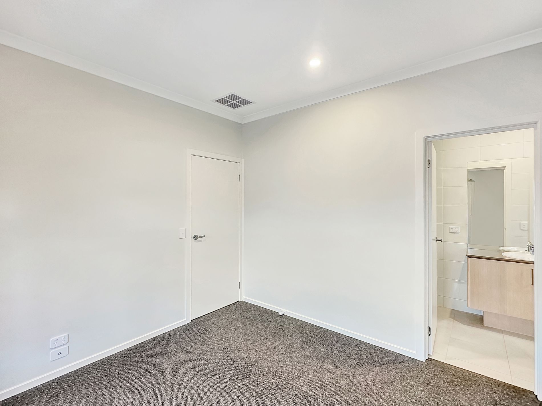 22 Mitiamo Street, Eynesbury