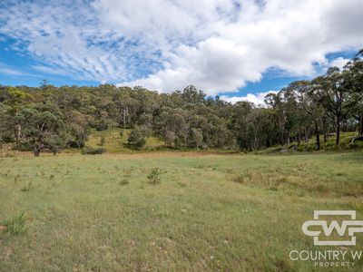 618 Coopers Road, Red Range