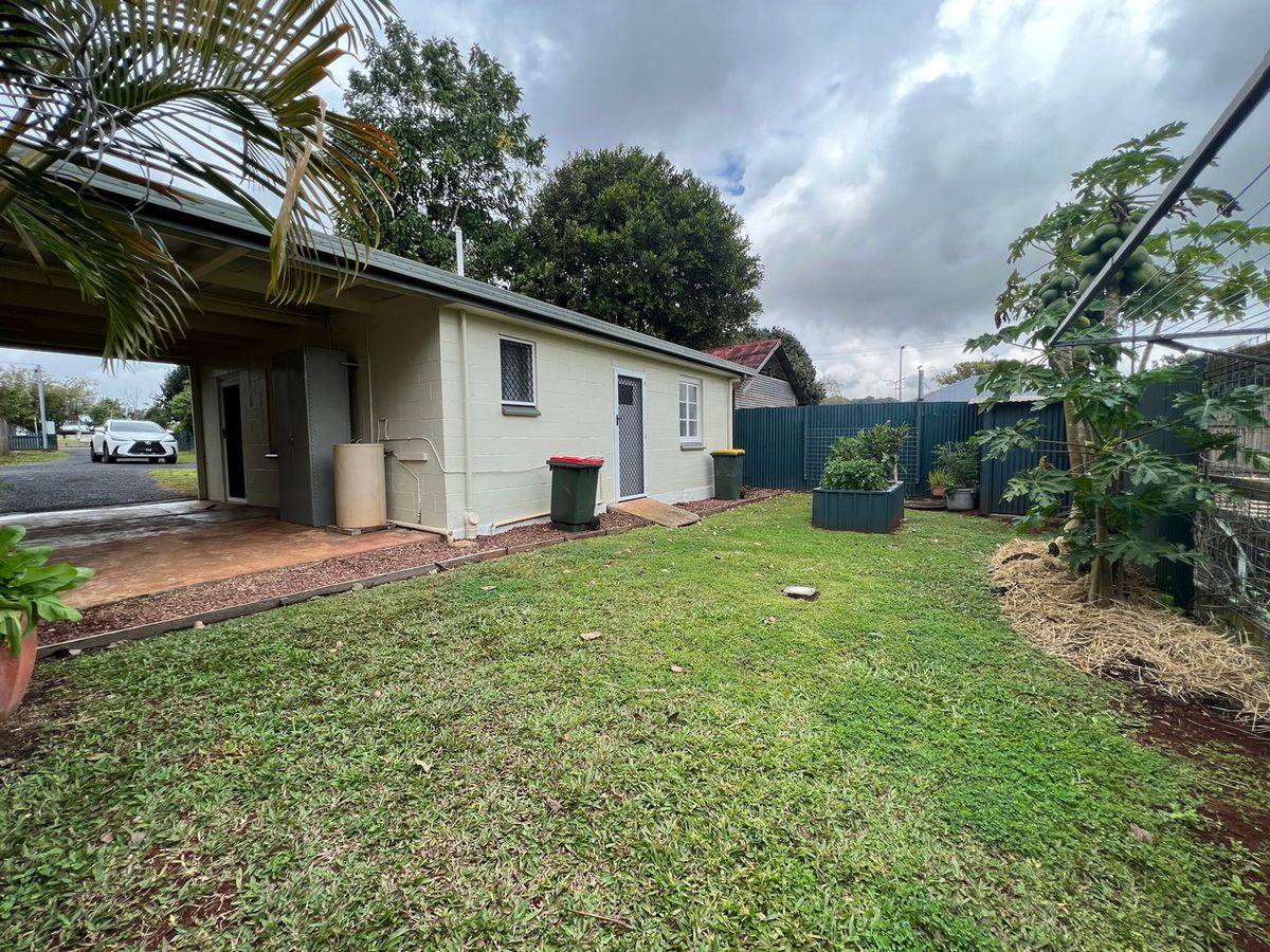 1 / 3 Mary St, Malanda