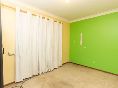 7 Mitchell Crescent, Middle Swan