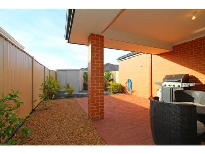 27 Stargazer Boulevard, Southern River