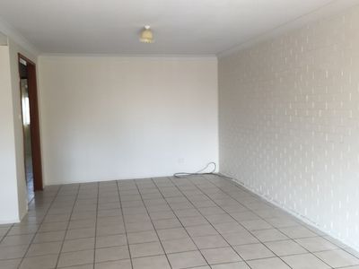 2 / 72 Central Avenue, Oak Flats