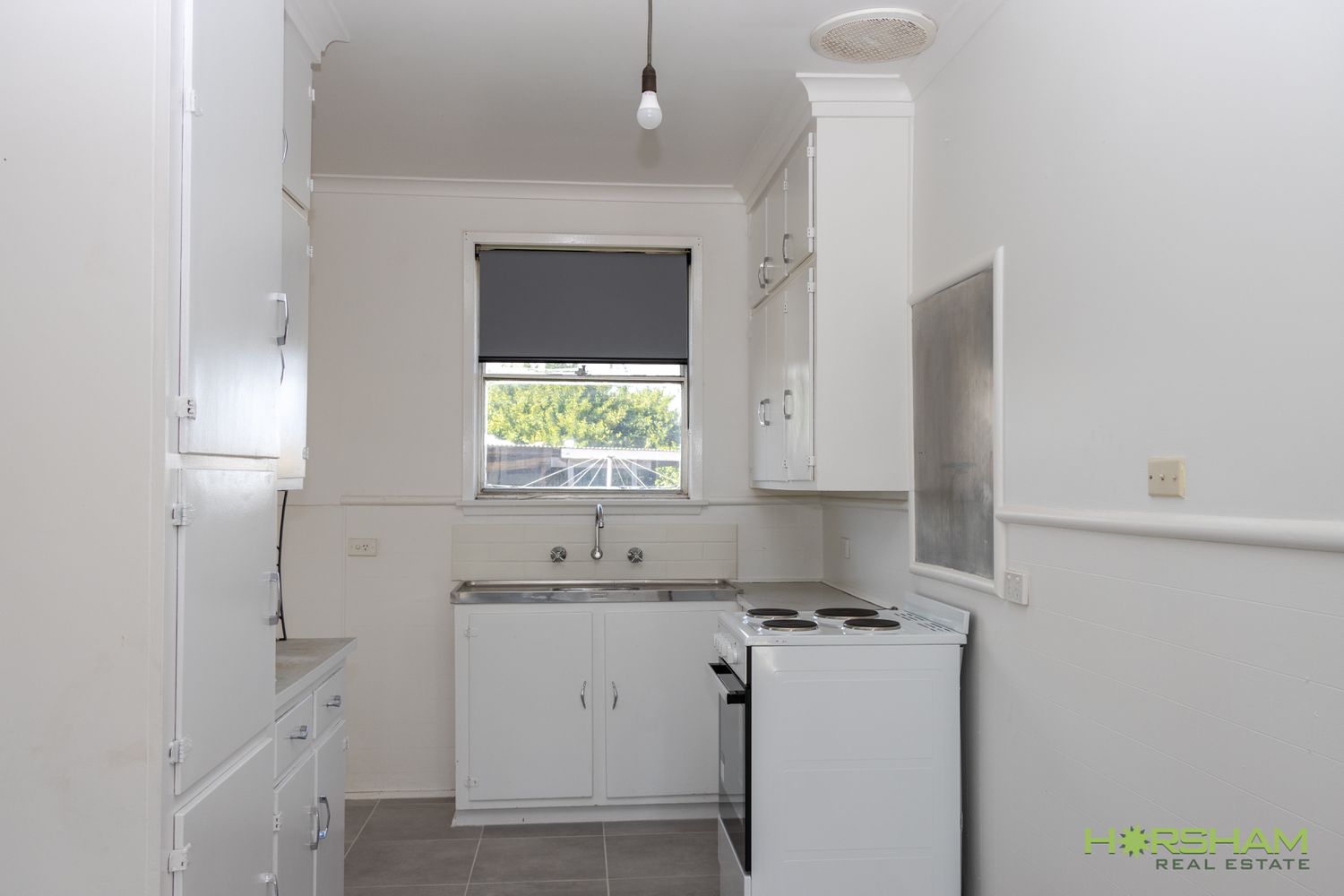 44 Winifred Street, Horsham