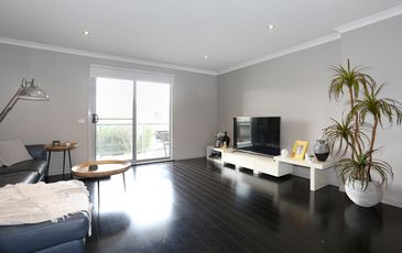11/13 Harlesden Circuit, Pakenham