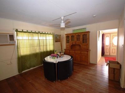 6 St Ann Street, Isisford