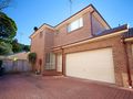 3 / 8 Foamcrest Avenue, Newport