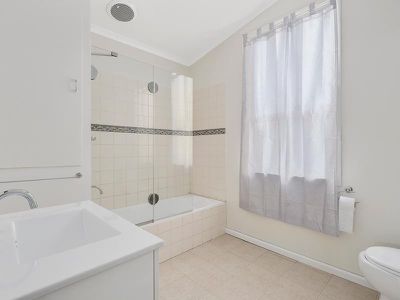 7602 Channel Highway, Cygnet