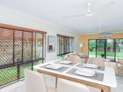 21 Dan Jones Drive, Bentley Park