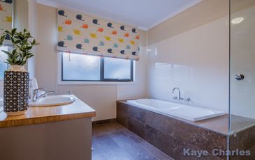 82 Downey Road, Dewhurst