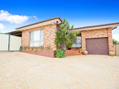 14 Pigeon Close, Hinchinbrook