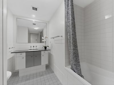 2302 / 186 Grey Street, South Brisbane