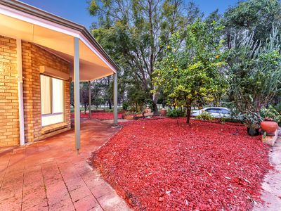 71 Serpentine Way, Stake Hill