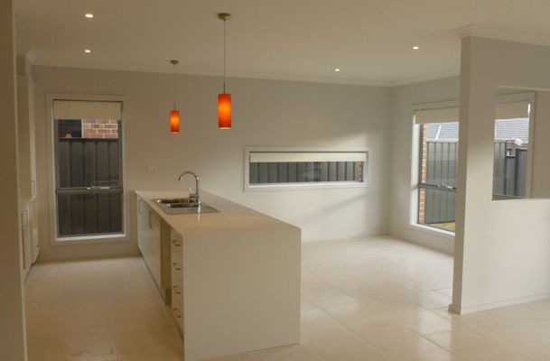 77 Huntington Drive, Craigieburn