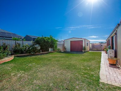 5 Emerald Way, Australind