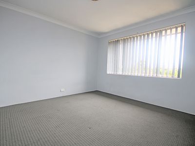 9 / 4 Shadforth Street, Wiley Park