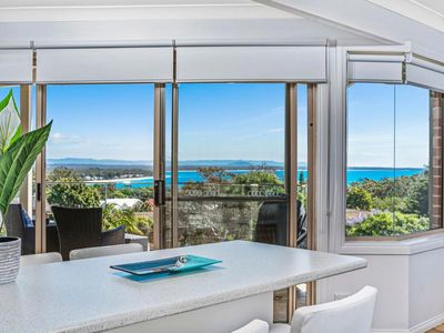 2 Irwin Place , Vincentia