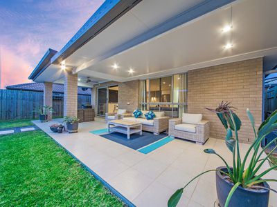 47 Schooner Circuit, Manly West