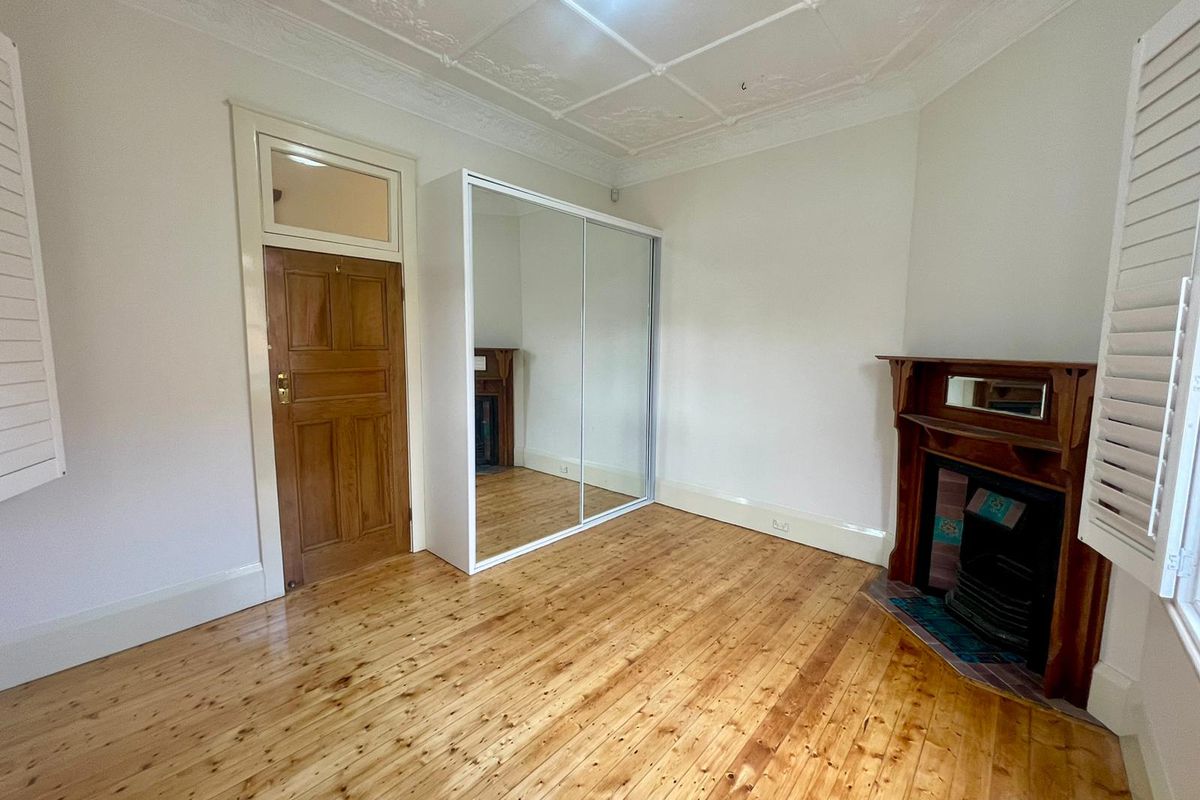 174 Croydon Road, Croydon