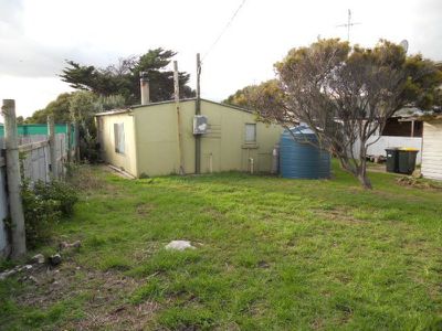 7 Saunders Road, Blackfellows Caves