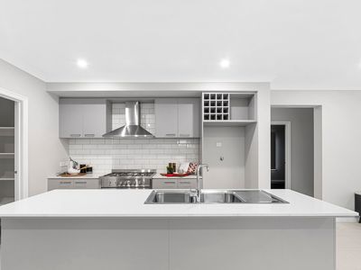 16 Maroon Street, Tarneit