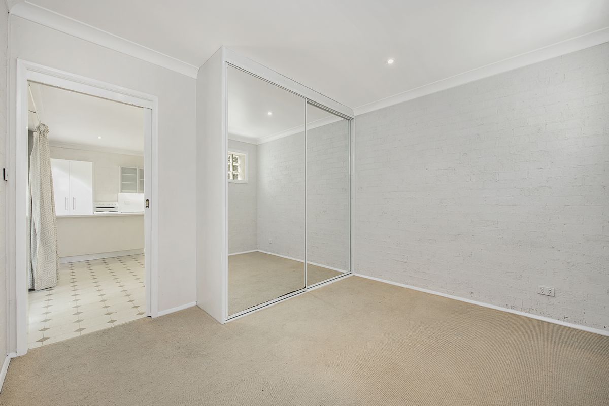 2 / 5 Palmgrove Place, North Avoca