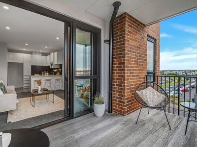 204 / 75 Hobsonville Point Road, Hobsonville