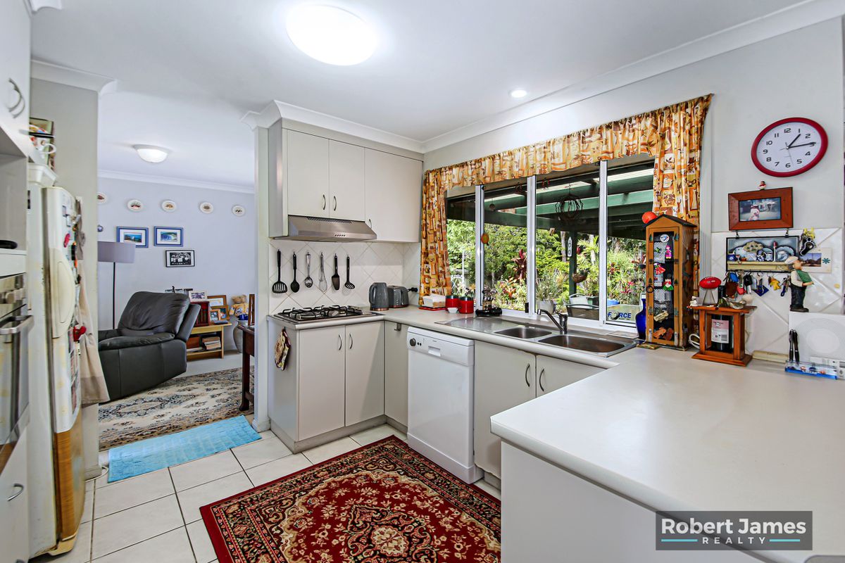 7 Parkview Court, Tewantin