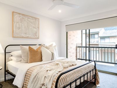 1 / 153-155 Balgownie Road, Balgownie