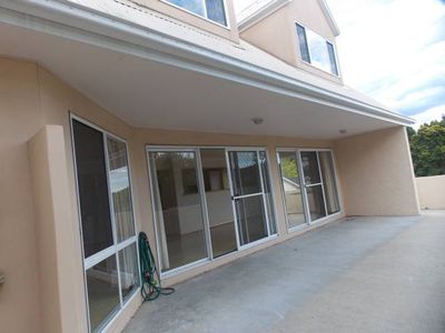 1 / 5 King Street, Ourimbah