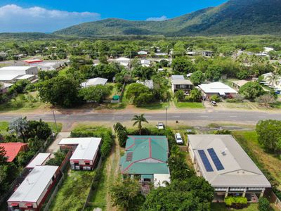 7 Helen Street, Cooktown