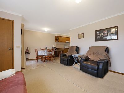 9 / 3 Peter Street, Warrnambool
